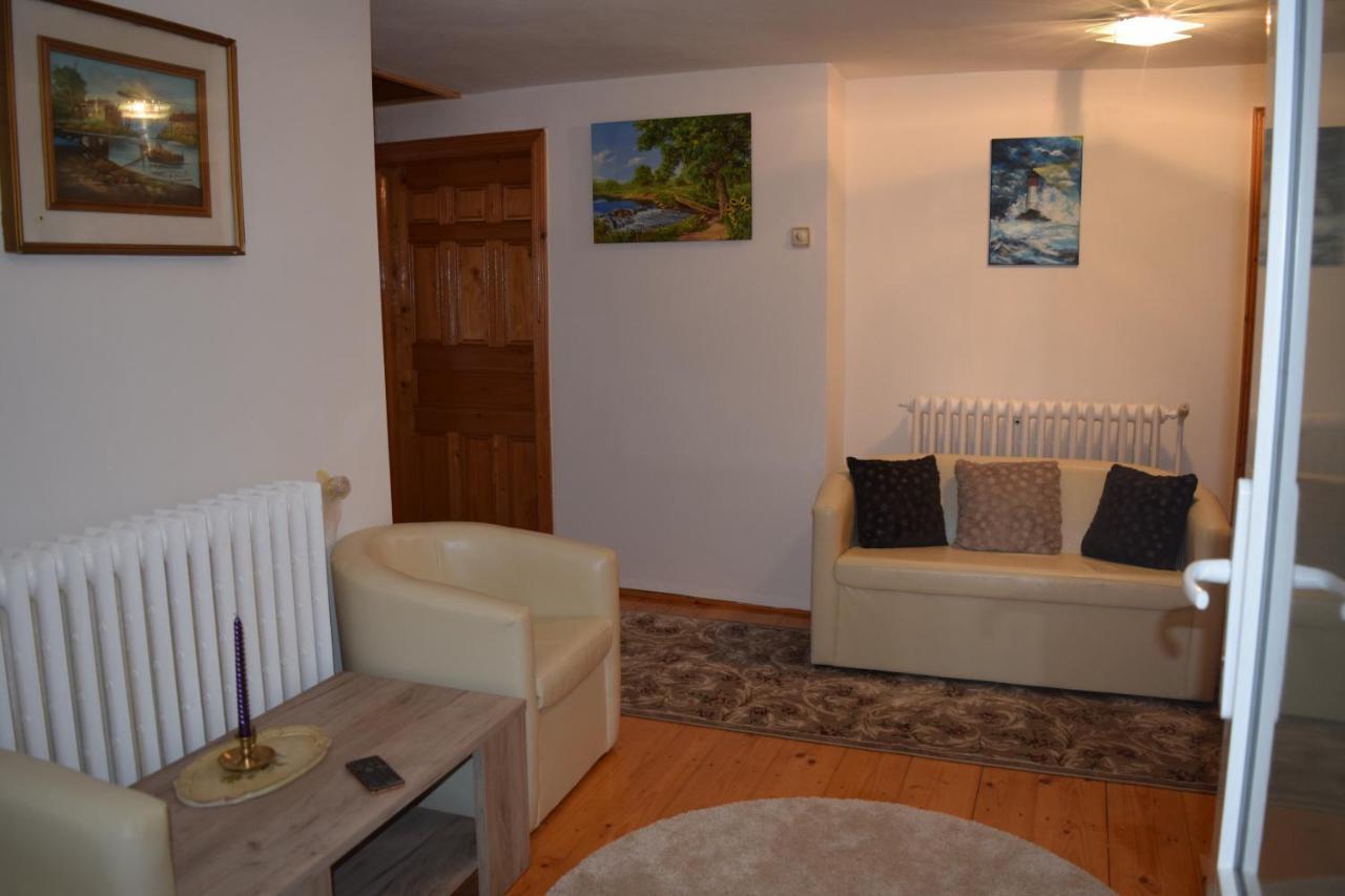 Casa Moldovita Exteriör bild