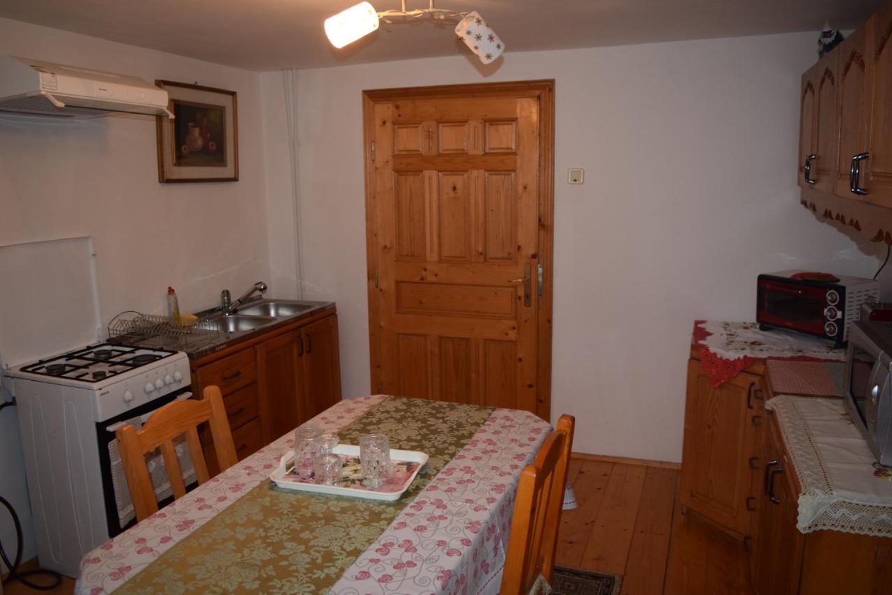 Casa Moldovita Exteriör bild