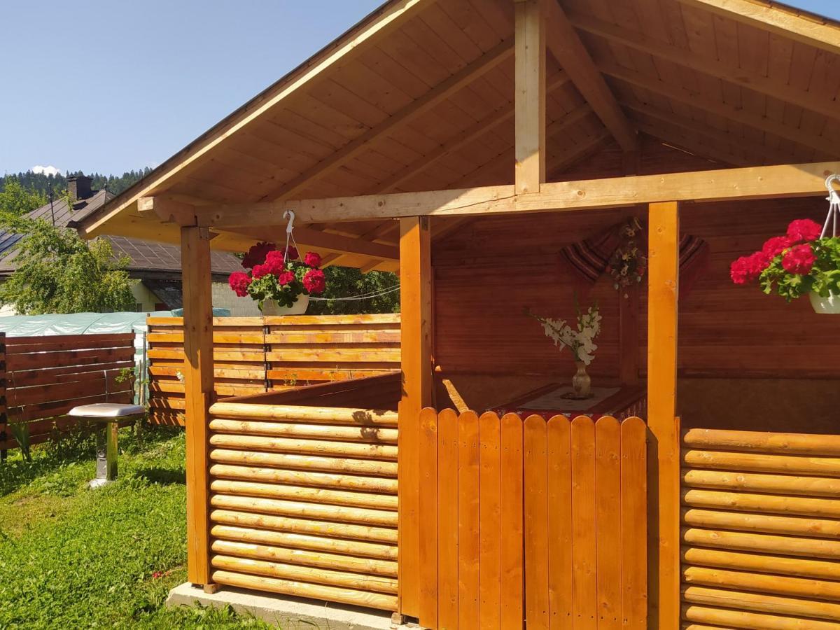 Casa Moldovita Exteriör bild