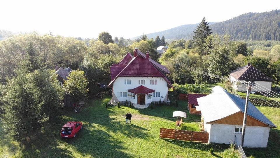 Casa Moldovita Exteriör bild